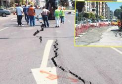 Marmaray’da  yol çöküntüsü