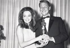 Oscar ödüllü yönetmen kalbine yenildi