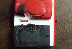 Patlayan Akıllı Telefon Paniğe Yol Açtı!