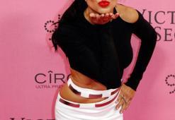 Defile sonrası partide göz kamaştırdılar