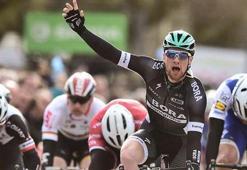 Turun ilk  etabında, Bennett birinci oldu