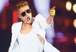 Justin Bieber Berlin’i salladı