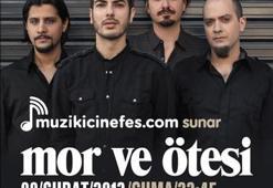 Mor ve Ötesi’nin yeni albümünün ilk konseri