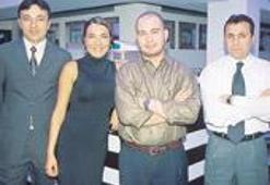 Yıldırım'ın olay defilesinde  kraliçe çırılçıplak