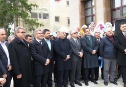 Üsküdar'da Ahmet Çetinsaya Camii ibadete açıldı