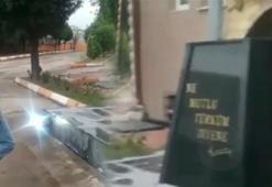 Atatürk büstüne götürüp tek ayak üzerinde asker selamı verdirttiler