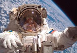 Rusya Federal Uzay Ajansı Roscosmos, Ay'ı yeniden keşfetmeye hazırlanıyor