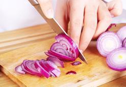 Kırmızı soğan kansere iyi geliyor