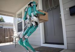 İnsan gibi yürüyen otonom teslimat robotu: Digit