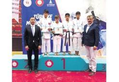Minikler judo şampiyonası devam ediyor