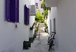 Tatilin ve sanatın adası Bozcaada