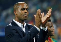 Barcelona'dan efsane golcü Patrick Kluivert'e görev...