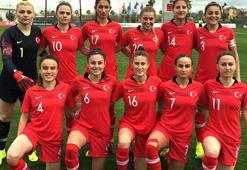 Kadın A Milli Futbol Takımı, Kosova'ya gitti