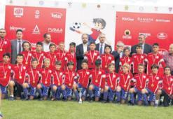Niğde U12 Cup’ta şampiyon Altınordu
