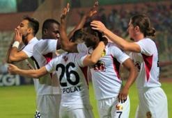 Eskişehirspor efsanesi geri dönüyor!