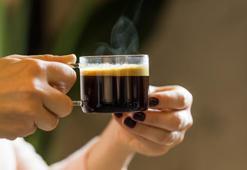 Günde içilen 4 fincan kahve kilo almayı engelleyebilir!