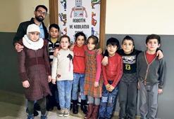 Türk ve Suriyeli öğrencilere robotik kodlama eğitimi