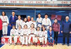 Yunusemreli judocular fırtına gibi