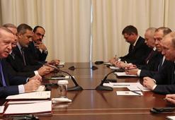 Son dakika... Cumhurbaşkanı Erdoğan-Putin görüşmesi tamamlandı