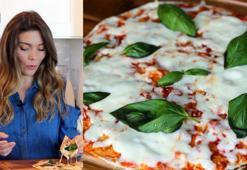 Lavaş ekmeği ile pizza nasıl yapılır? - Tavada pratik pizza