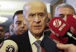 Son dakika...İstifalarla sarsılan İYİ Parti'ye Bahçeli'den dikkat çeken çağrı