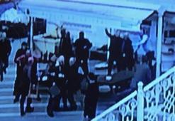 Cami avlusunda kavga çıkınca müezzin ezanı 2. kez okudu!