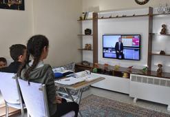 Uzaktan eğitim konuları sınavlara dahil mi? EBA'da görülen konular sınavda olacak mı?