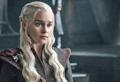 Emilia Clarke: 12 kişi için yemek yapacağım