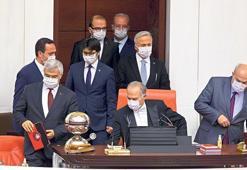 İnfaz mesaisi koronavirüs tedbirleri altında başladı