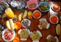 Ramazan'da sahurda ne yenir? Tok tutan, susatmayan yiyecekler neler?