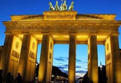 Berlin Gezilecek Yerler (2026) - Berlin Mutlaka Gezilmesi Gereken Yerlerin Listesi