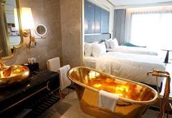 Bu otelde gördüğünüz her şey altın kaplama