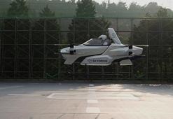 Japonya'da deneme uçuşu yapan 'uçan araba' 4 dakika havada kaldı