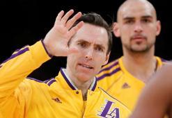Brooklyn Nets'te başantrenörlüğe Steve Nash getirildi