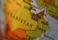 Birleşik Arap Emirlikleri Hakkında Bilgiler; Bayrağının Anlamı, 2026 Nüfusu, Başkenti, Para Birimi Ve Saat Farkı