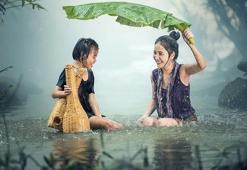 Kamboçya Hakkında Bilgiler; Kamboçya Bayrağı Anlamı, 2025 Nüfusu, Başkenti, Para Birimi Ve Saat Farkı