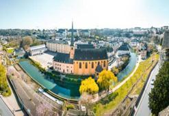 Lüksemburg Hakkında Bilgiler; Lüksemburg Bayrağı Anlamı, 2026 Nüfusu, Başkenti, Para Birimi Ve Saat Farkı