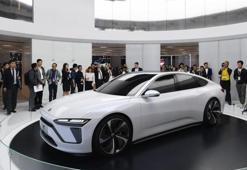 Çin’deki fabrika Tesla’yı kurtaramadı