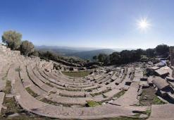 Aigai Antik Kenti Manisa İlinde Nerede? Giriş Ücreti, Tarihçesi Ve Özellikleri