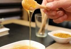 Bu yıl 2 ton Anzer balı satışa sunuldu