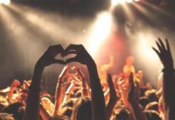 Dans Müzikleri Nelerdir? Düğün İçin Yerli Ve Yabancı Dans Müziği Alternatifleri