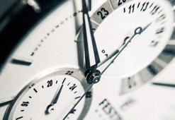 23.23 Saat Anlamı ve Yorumu 2026: Çift Saat 23 23 Ne Anlama Gelir?