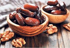 Hurmanın Faydaları Nelerdir, Neye İyi Gelir? Hurmada Hangi Vitaminler Var?