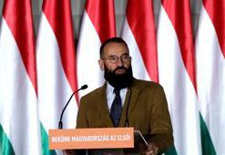 Eşcinsellik karşıtı parlamenter, eşcinsel seks partisinde yakalanınca istifa etti