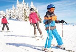 Koronaya rağmen kayak merkezleri doldu