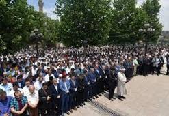 Cenaze Namazı Nasıl Kılınır? Cenaze Namazı Duaları Nelerdir?