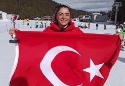 Milli kayakçı Sıla Kara'dan bronz madalya