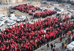 Hakkari, Gara'da 13 Türk vatandaşının şehit edilmesine tepki gösterdi