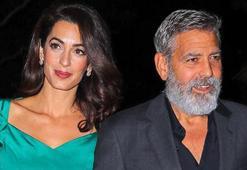 George Clooney: Gün boyu bulaşık yıkıyorum!