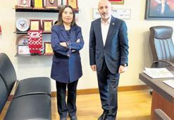 'Leblebi’nin hatrına kanunu çıkaralım'